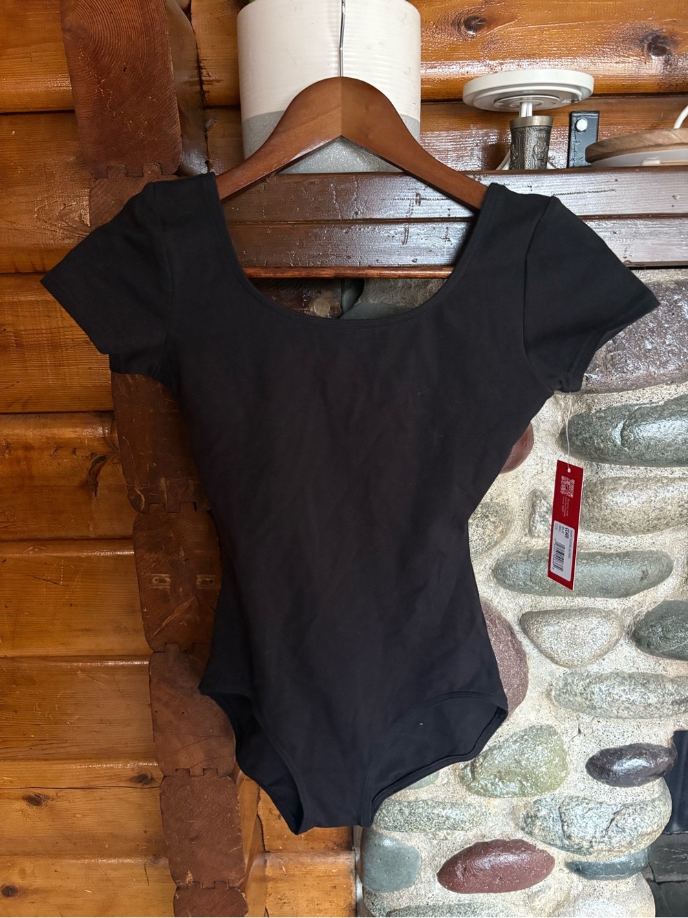 NWT Capezio Black Short Sleeve Scoop Neck Dance Ballet Leotard Bodysuit S